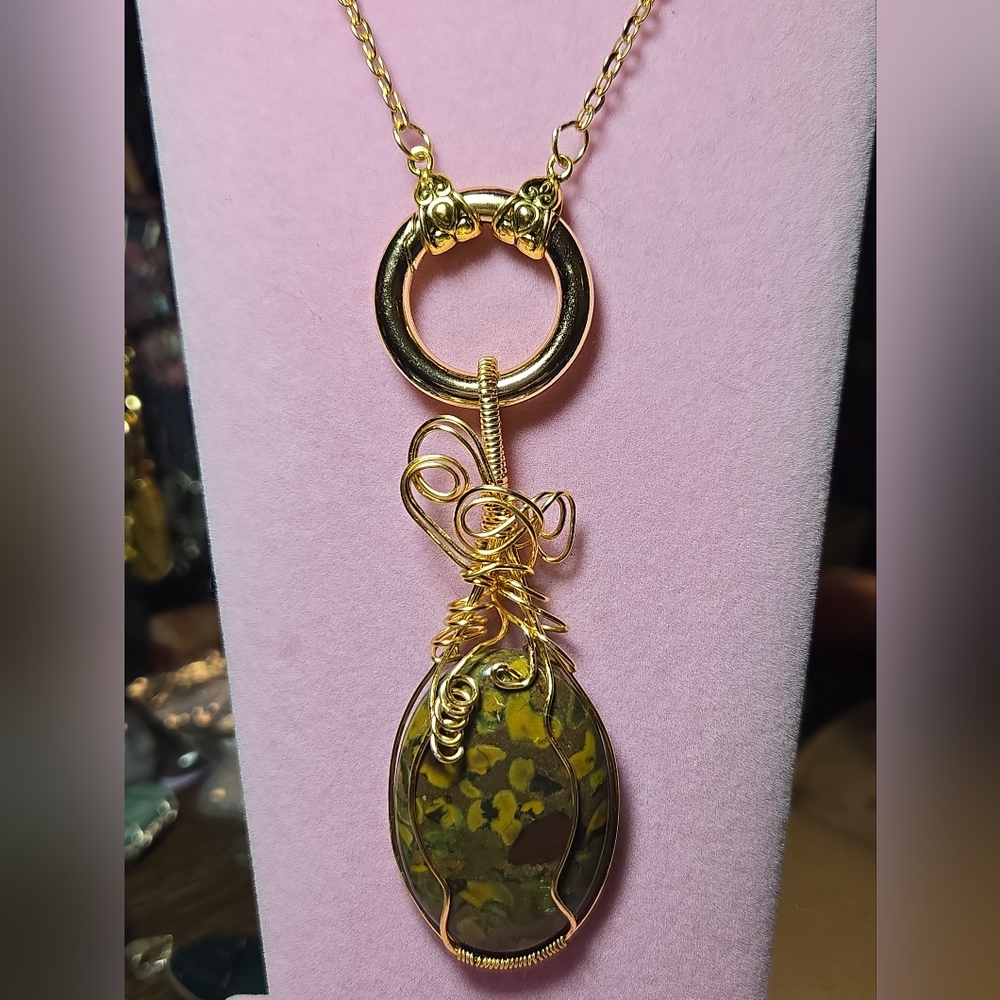 HAND CRAFTED Fruit Jasper Wire Wrapped Pendant & Gold Swaps Necklace Mix & Match - Picture 3 of 12